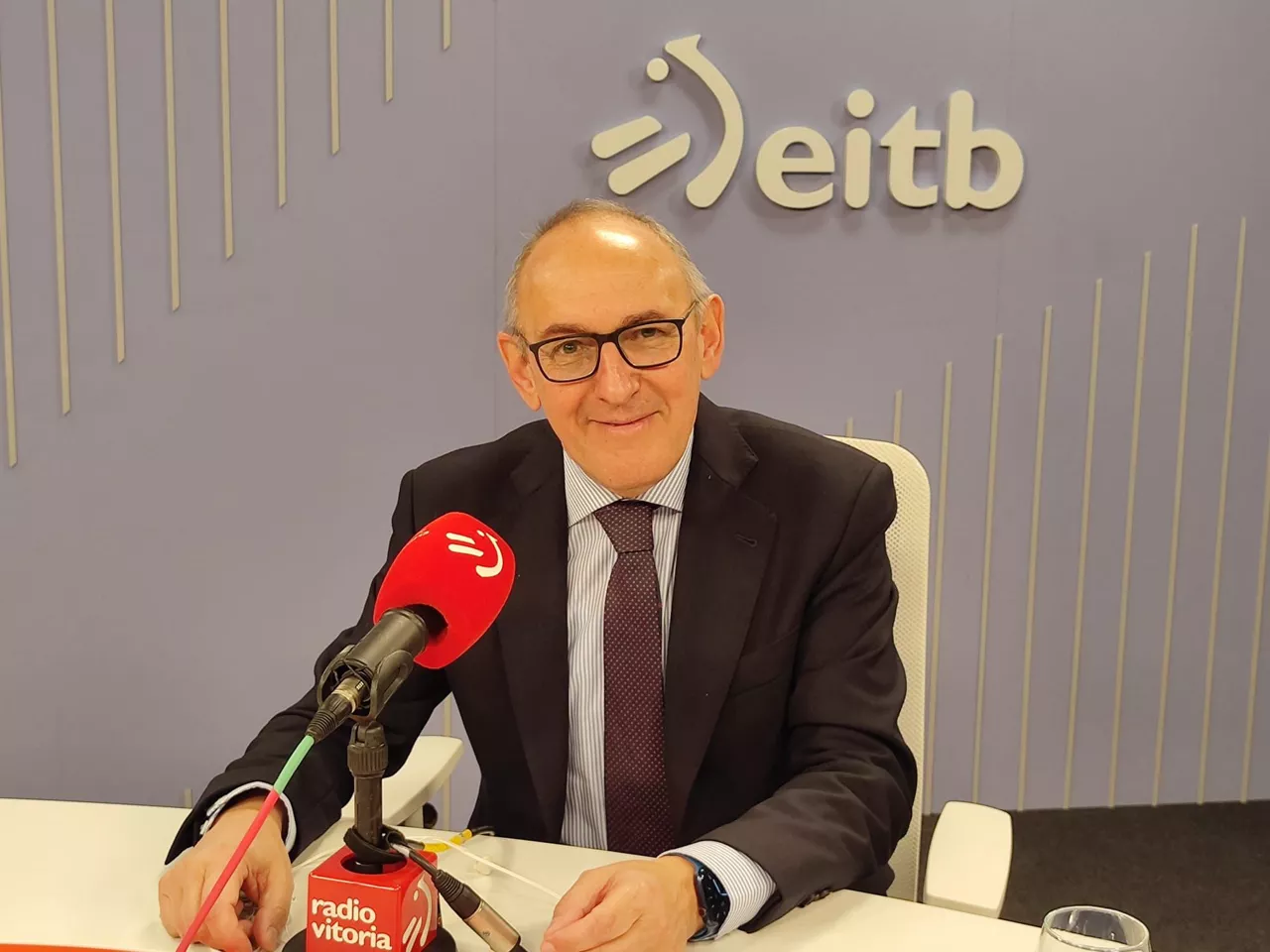 Ramiro González, diputado General de Álava, en Radio Euskadi.