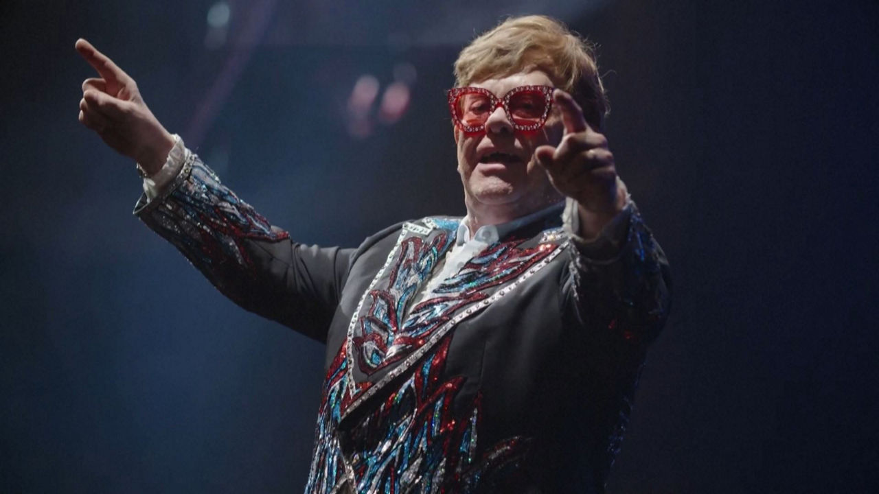20241202105910_elton_
