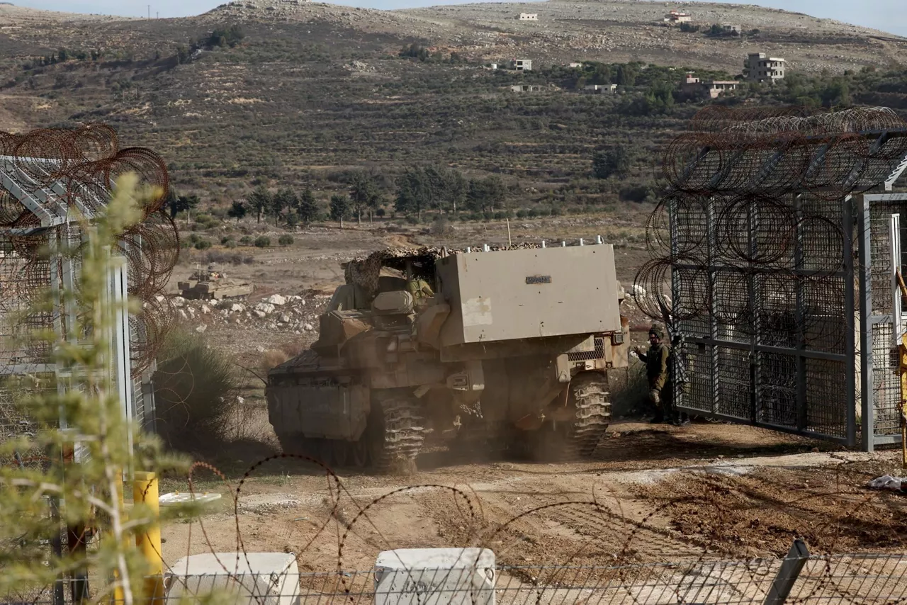 israel_golan efe