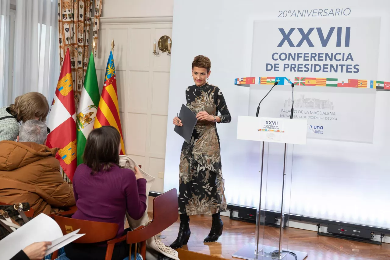 Maria Chivite conferencia de presidentes santander