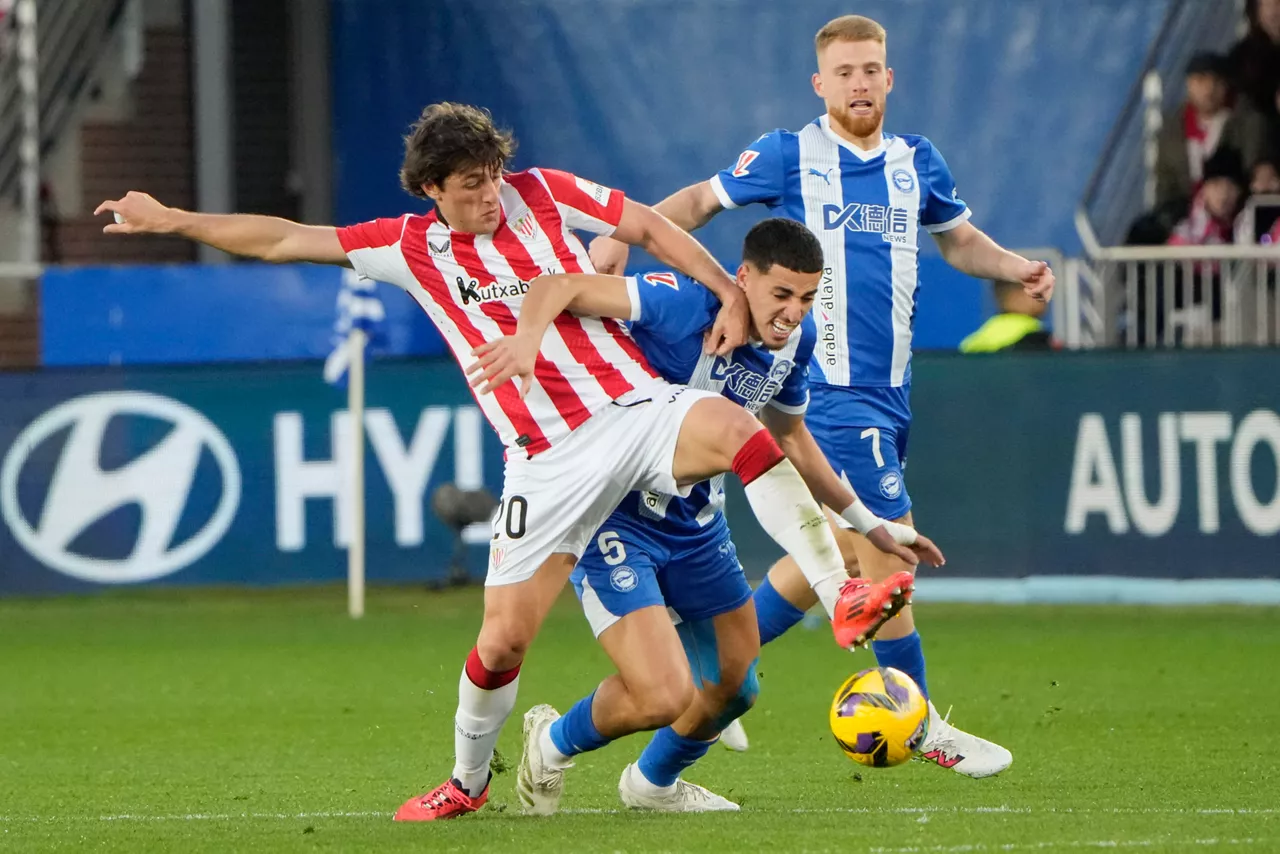Alaves eta Athleticen arteko derbia. Argazkia: EFE