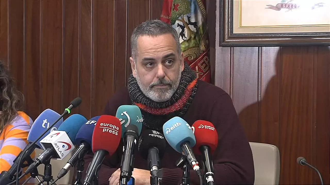 alcalde-etxebarri-Iker-Lopez-Comeron