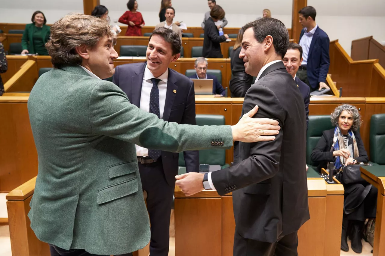 Aurrekontuak Presupuestos Noël d'Anjou, Imanol Pradales Eneko Andueza