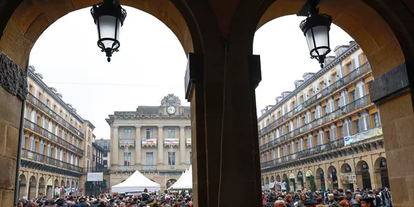 Feria de Santo Tomás en San Sebastián. Foto: EFE