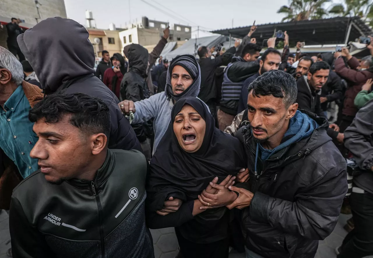 gaza-funeral-periodistas-efe