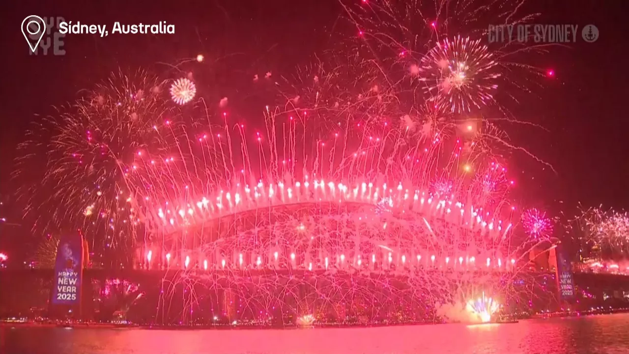 20241231144139_comienzo-ano-2025-en-sidney_