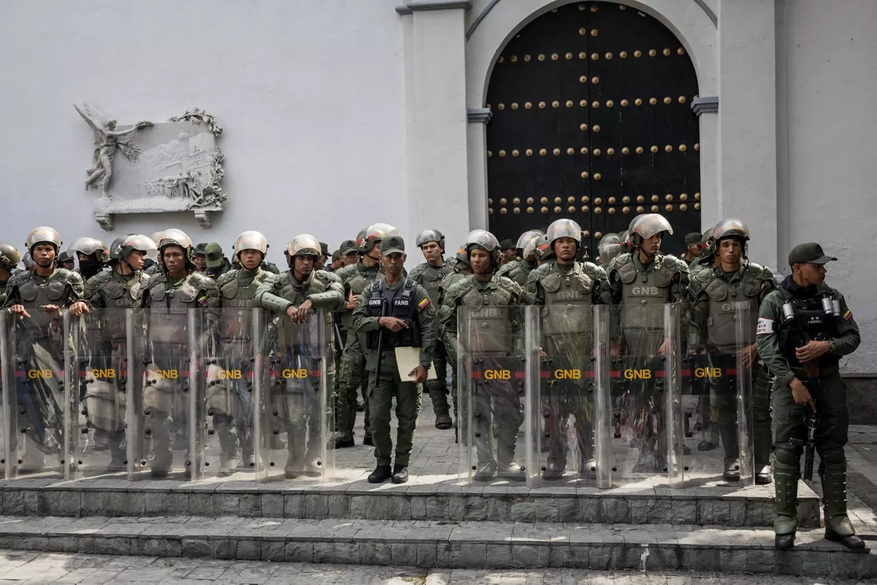 parlamento-venezuela-policias caracas -efe