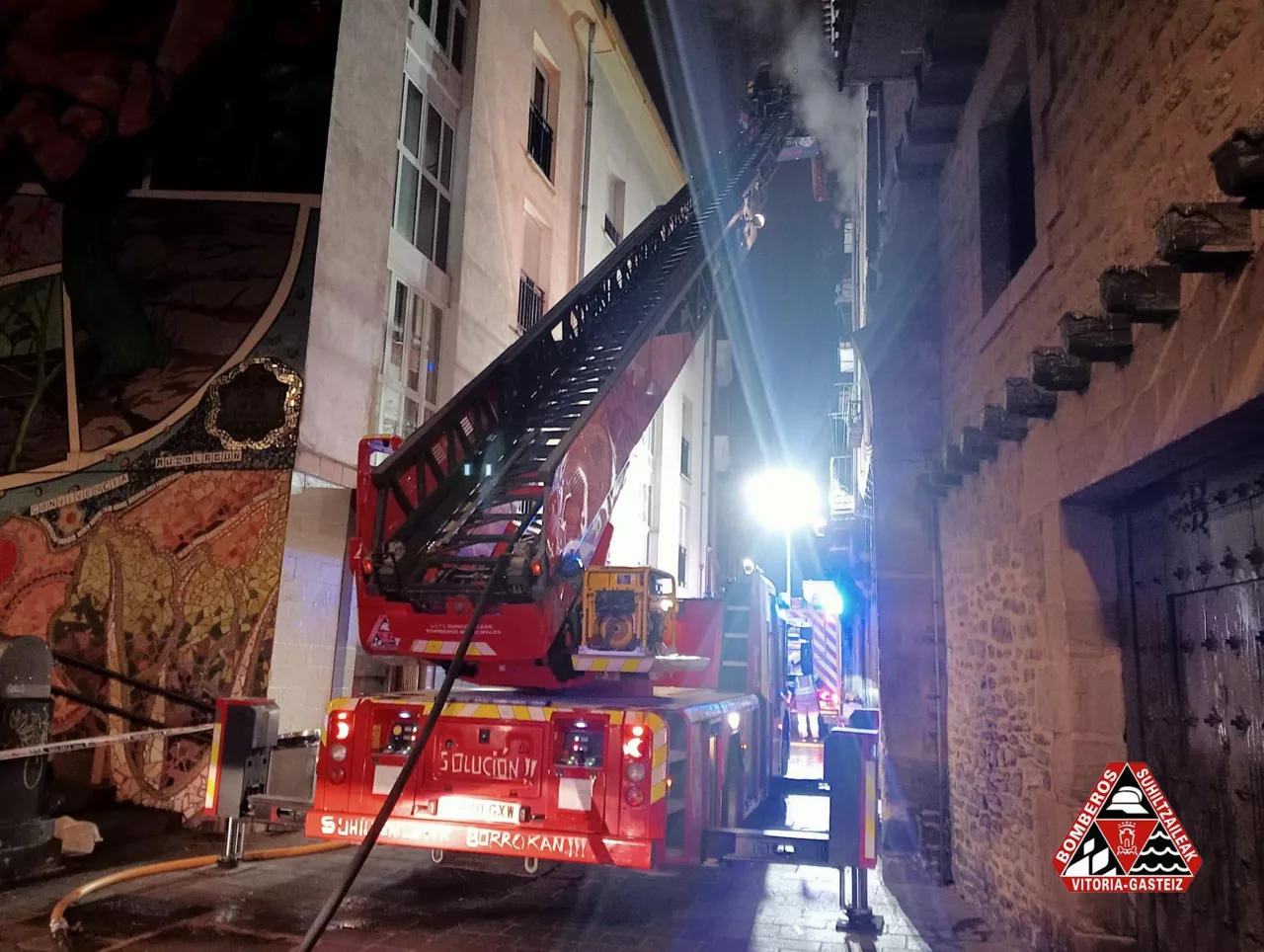 Errementari kalea sutea Gasteiz suhiltzaileak