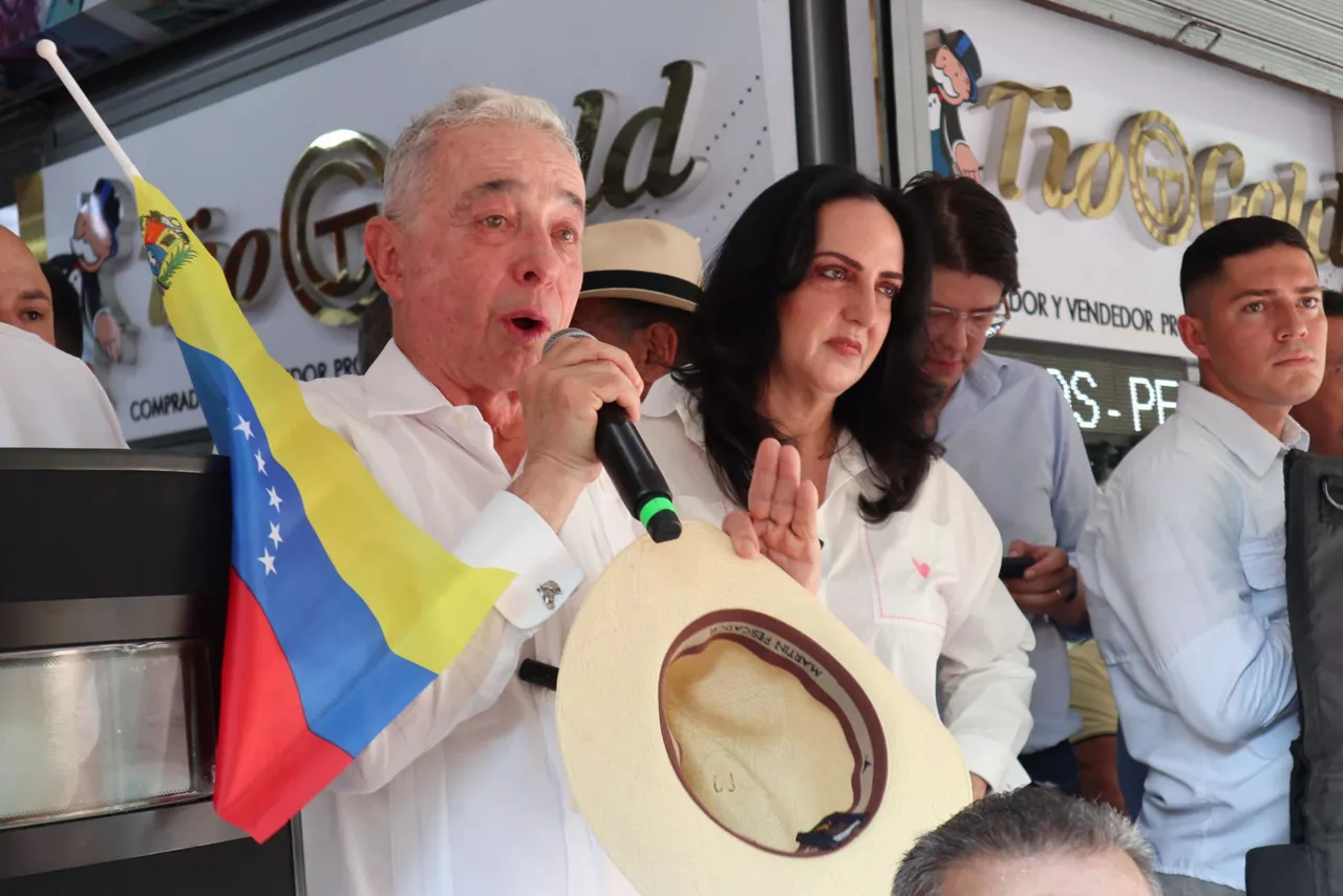 alvaro uribe