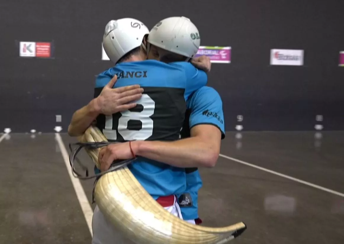 Mikel Mancik eta Ludovic Laduchek garrantzi handiko garaipena erdietsi dute. Argazkia: EITB Media.