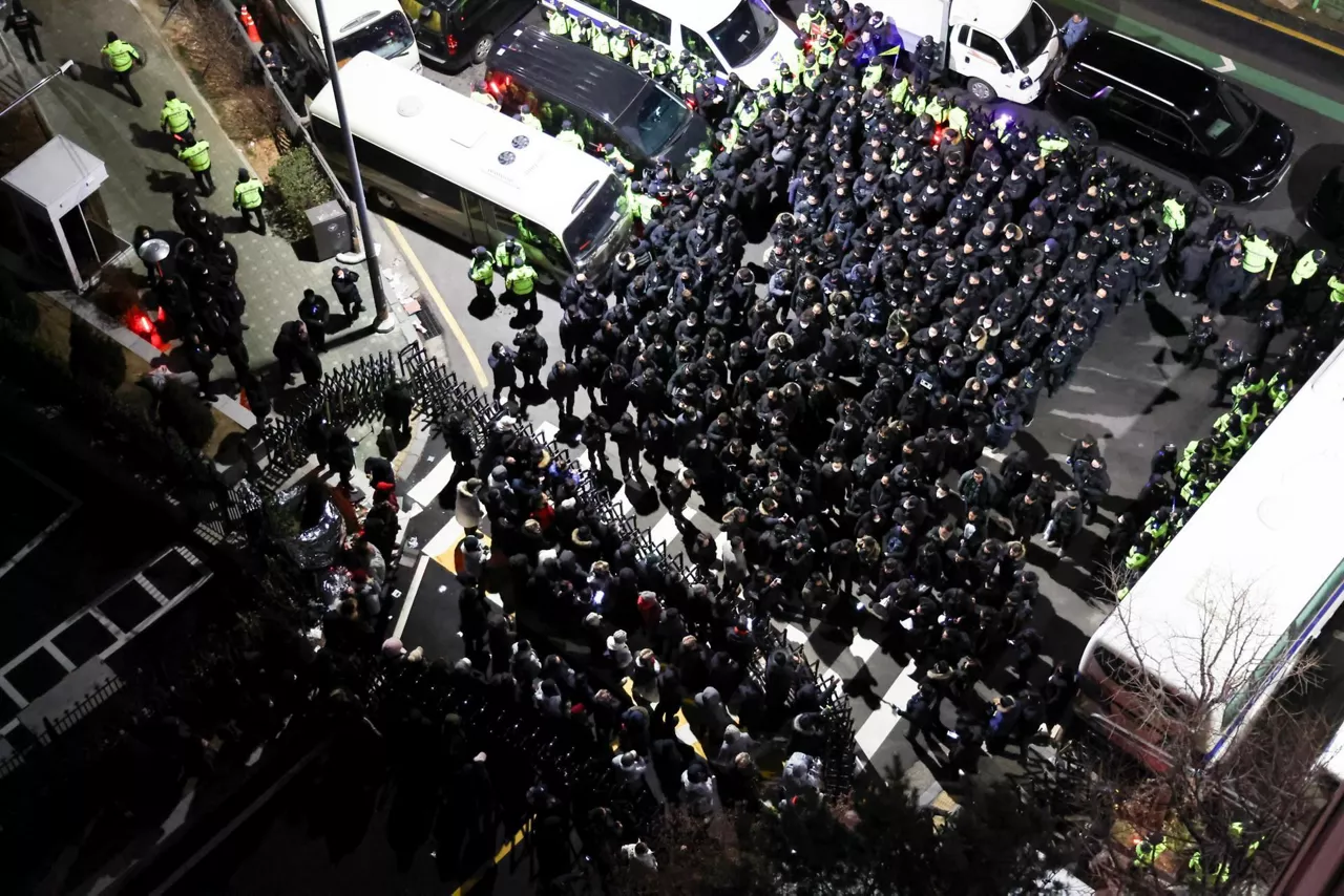 corea-sur-arresto-yoon suk yeol hego korea presidentearen atxiloketa-efe