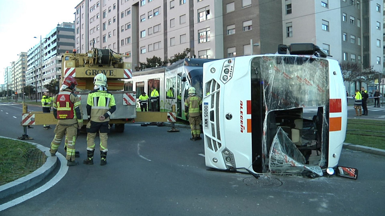 20250115163355_accidente-tranvia-vitoria-gasteiz_