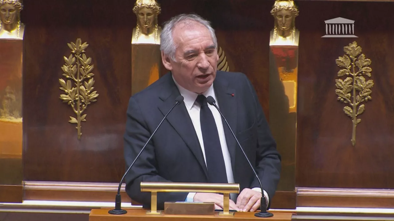 Bayrou-asamblea-francia