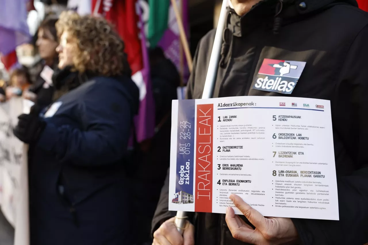 greba-hezkuntza-sindikatuak educacion huelga-efe