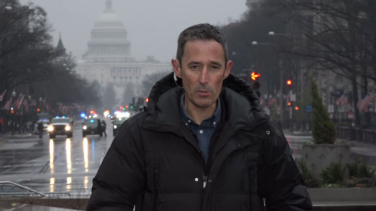 20250120070813_mikel-reparaz-washington_
