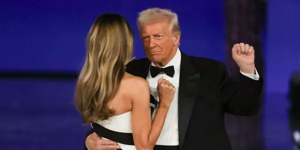 Trump y Melania, en el baile tras la investidura. 