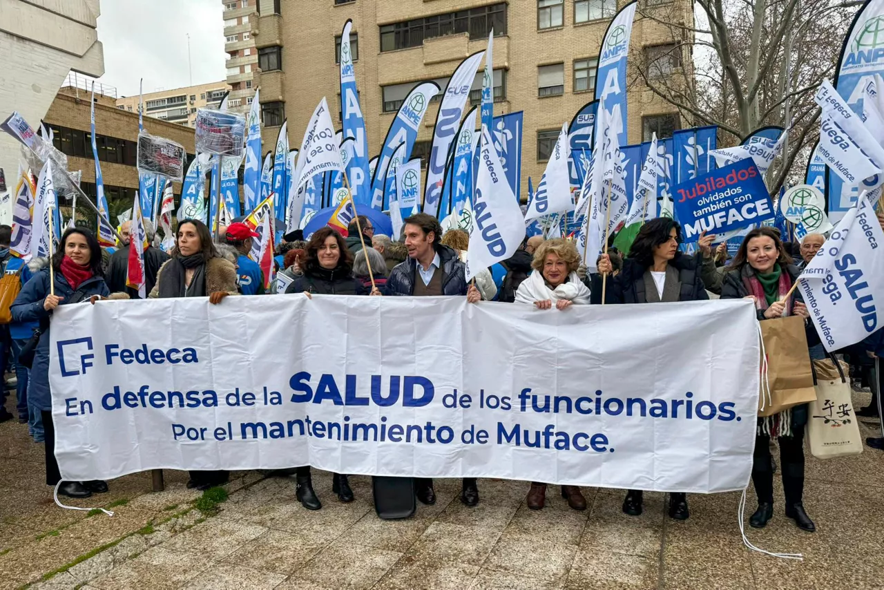 muface-sindicatos-funcionarios-protesta-efe