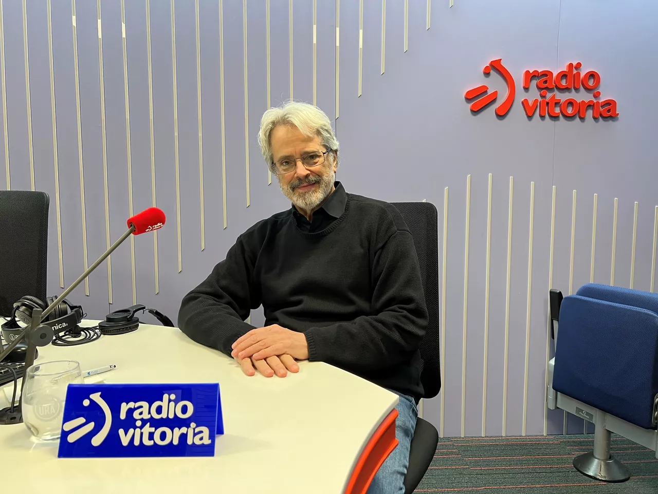 José María Sanz de Galdeano en Radio Vitoria
