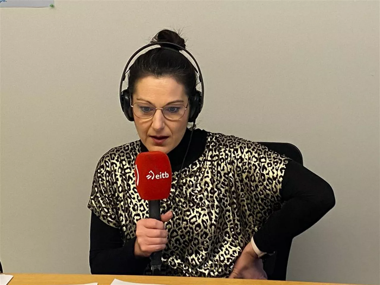 Oihane Agirregoitia, EAJren europarlamentaria, Euskadi Irratiko 'Faktorian'.