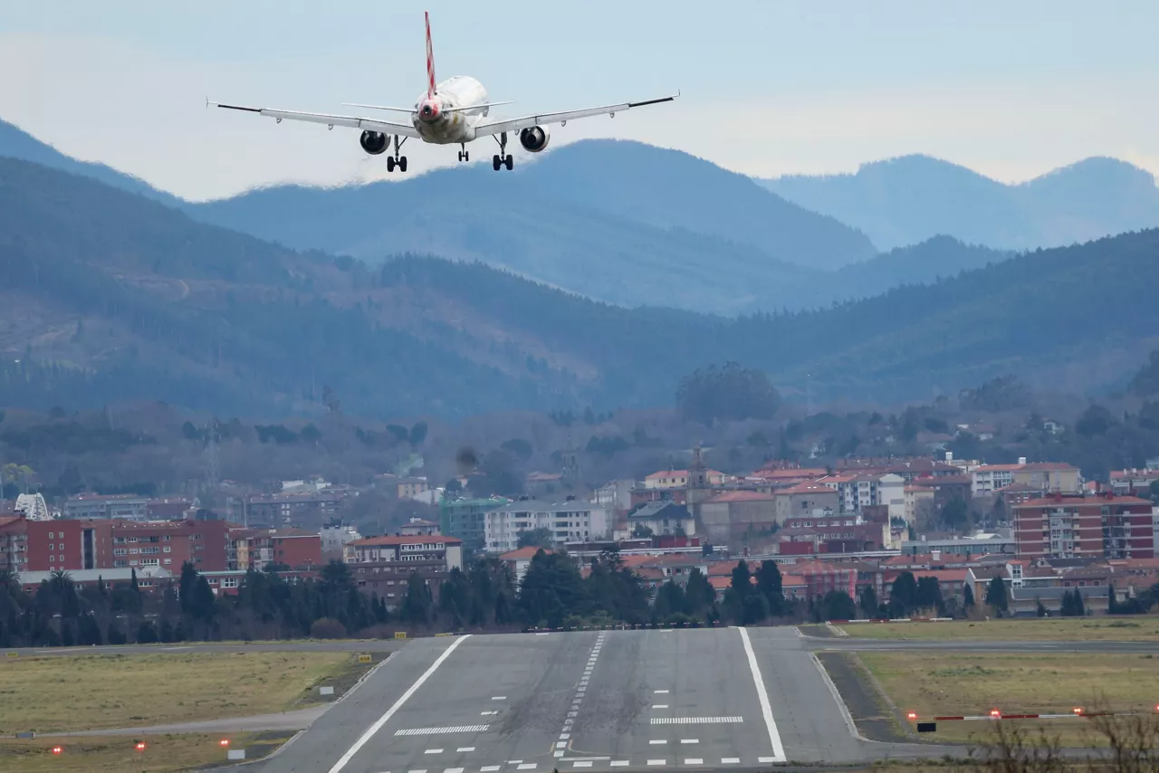 avion-efe