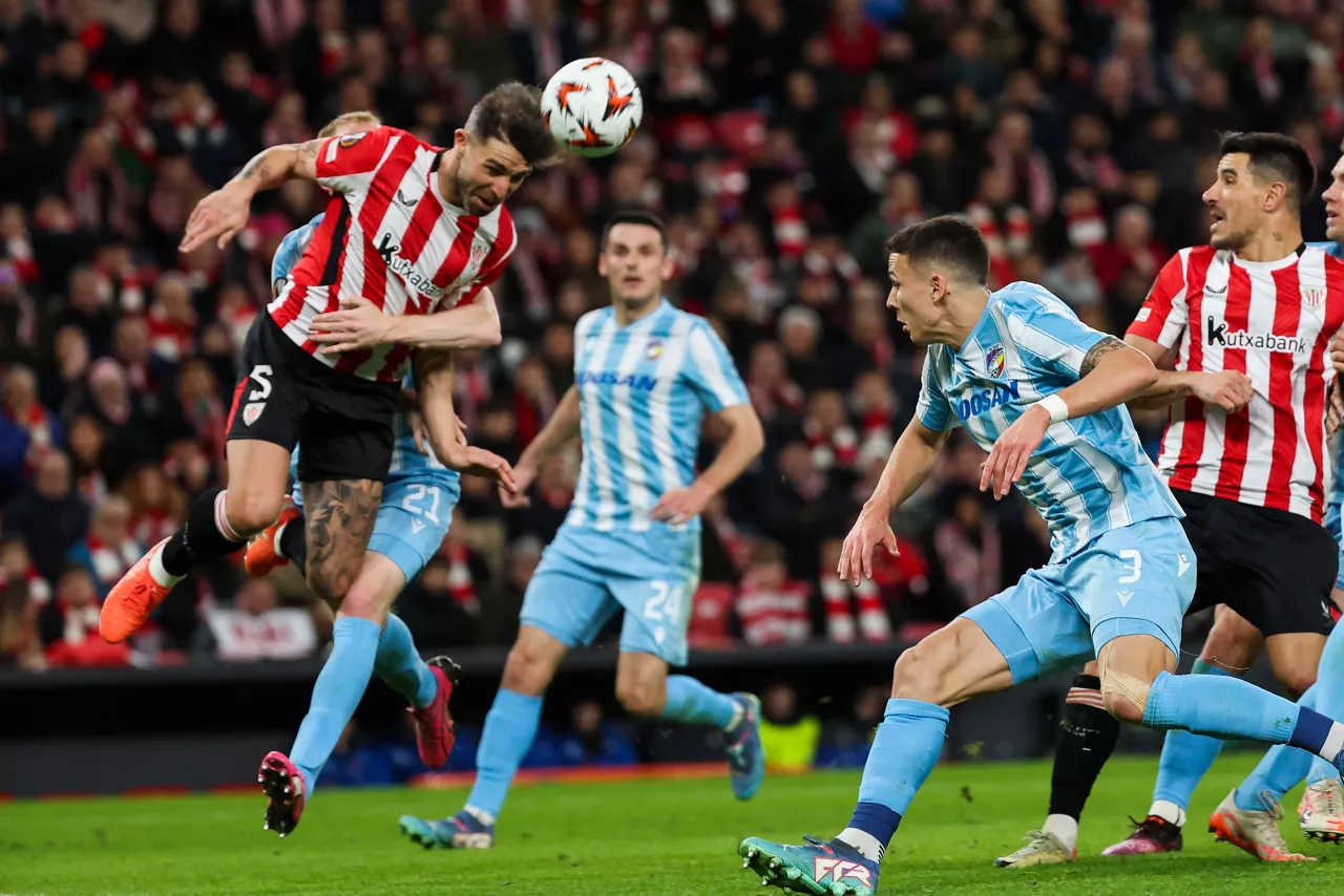 Yeray gol Athletic vs Viktoria Plzen