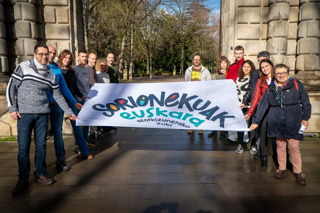 sorionekuak maiatzak 11 ekimena