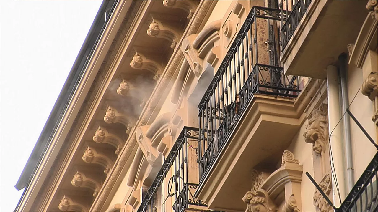 humo-incendio-donostia sutea kea_1920x1080