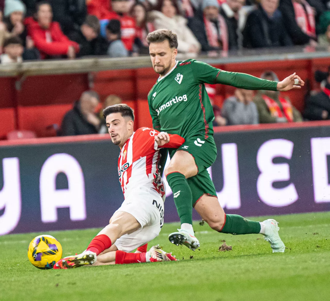 Sporting Gijon vs Eibar. Argazkia: @SDEibar