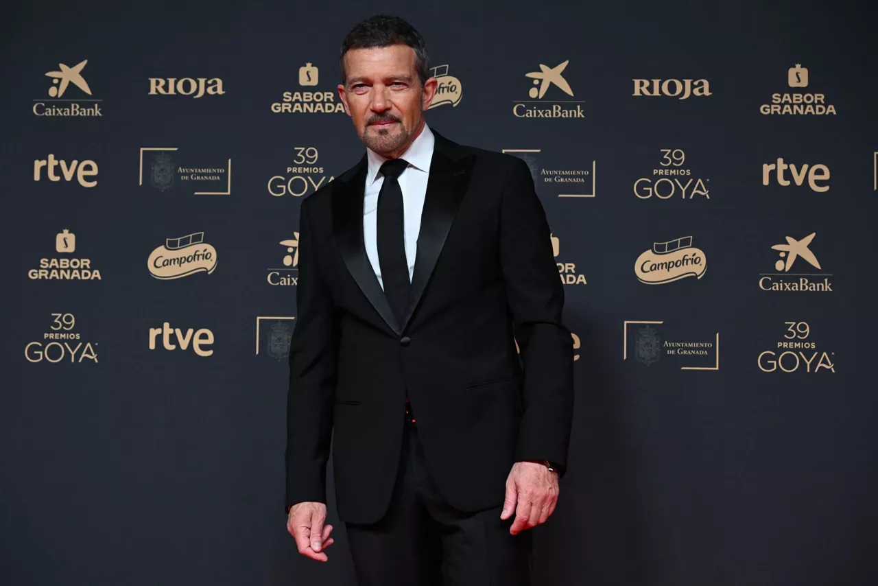 antonio banderas goya sariak 2025 efe