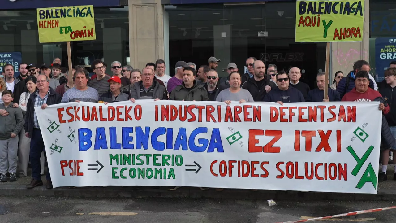20250215205127_no-al-cierre-de-balenciaga_