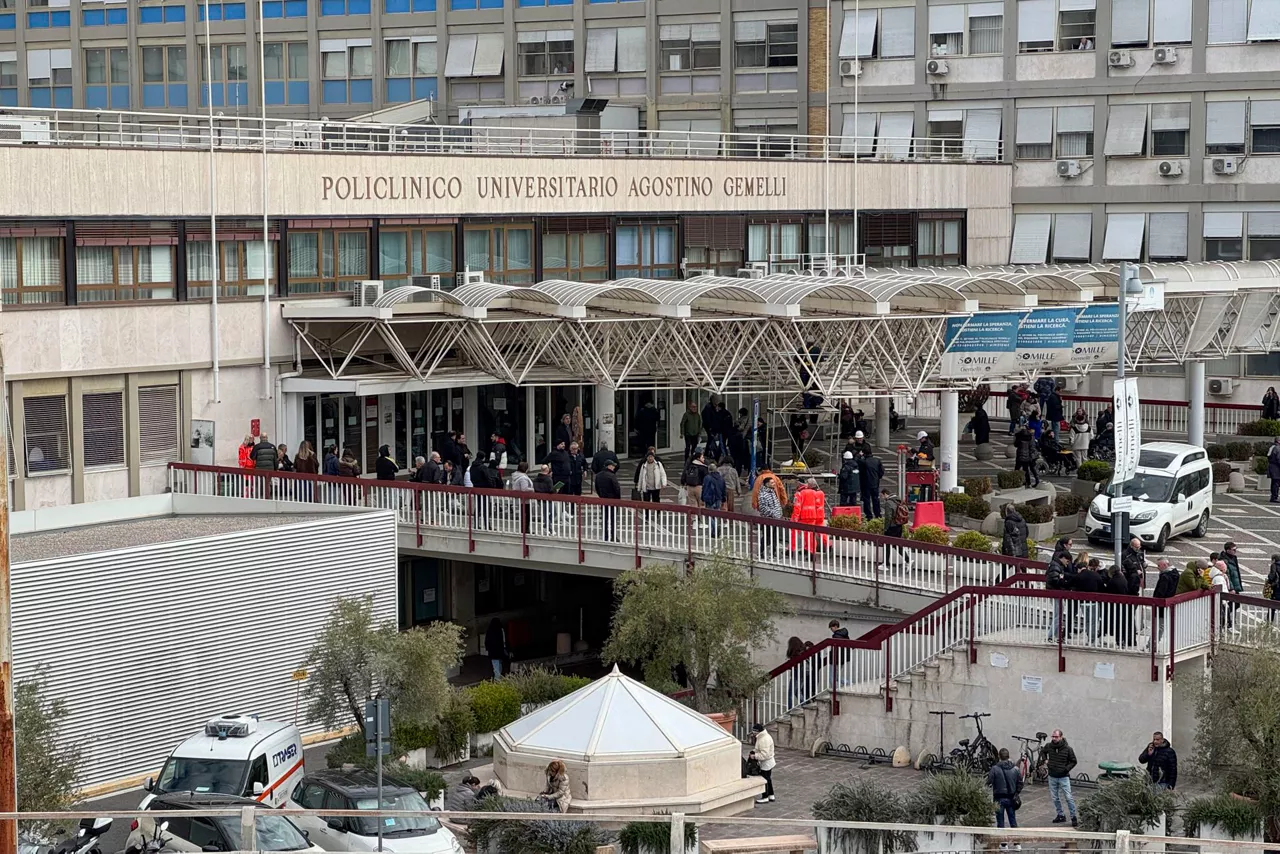Roma-hospital-papa-francisco-efe