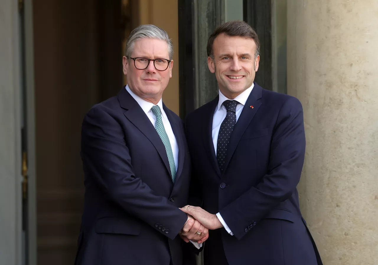 macron-starmer-efe