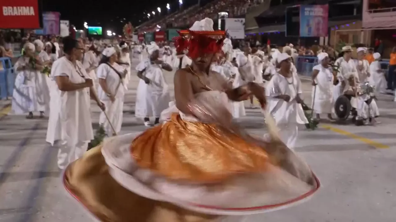 20250224080453_rio-de-janeiro-carnaval-sambodromo_