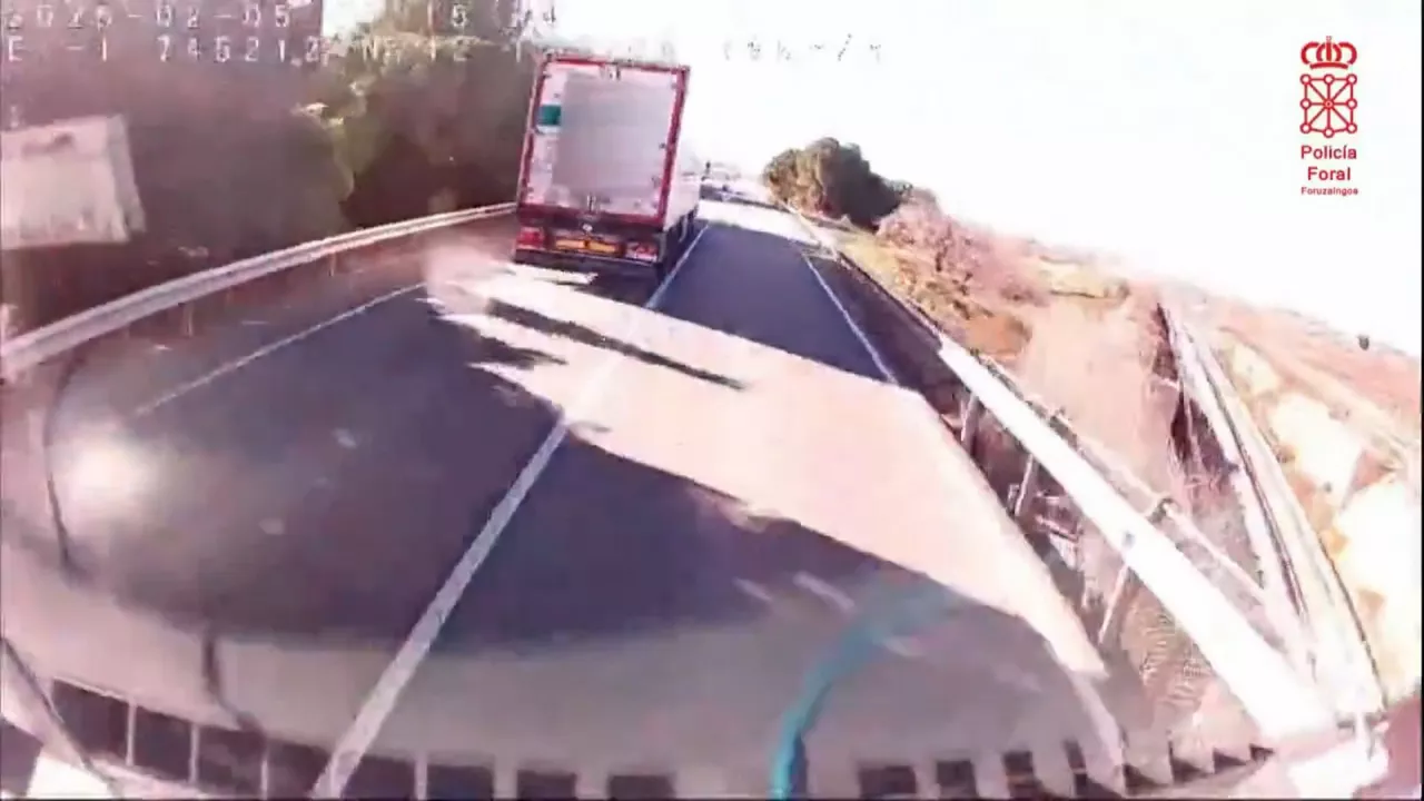 20250227211225_corella-camion_