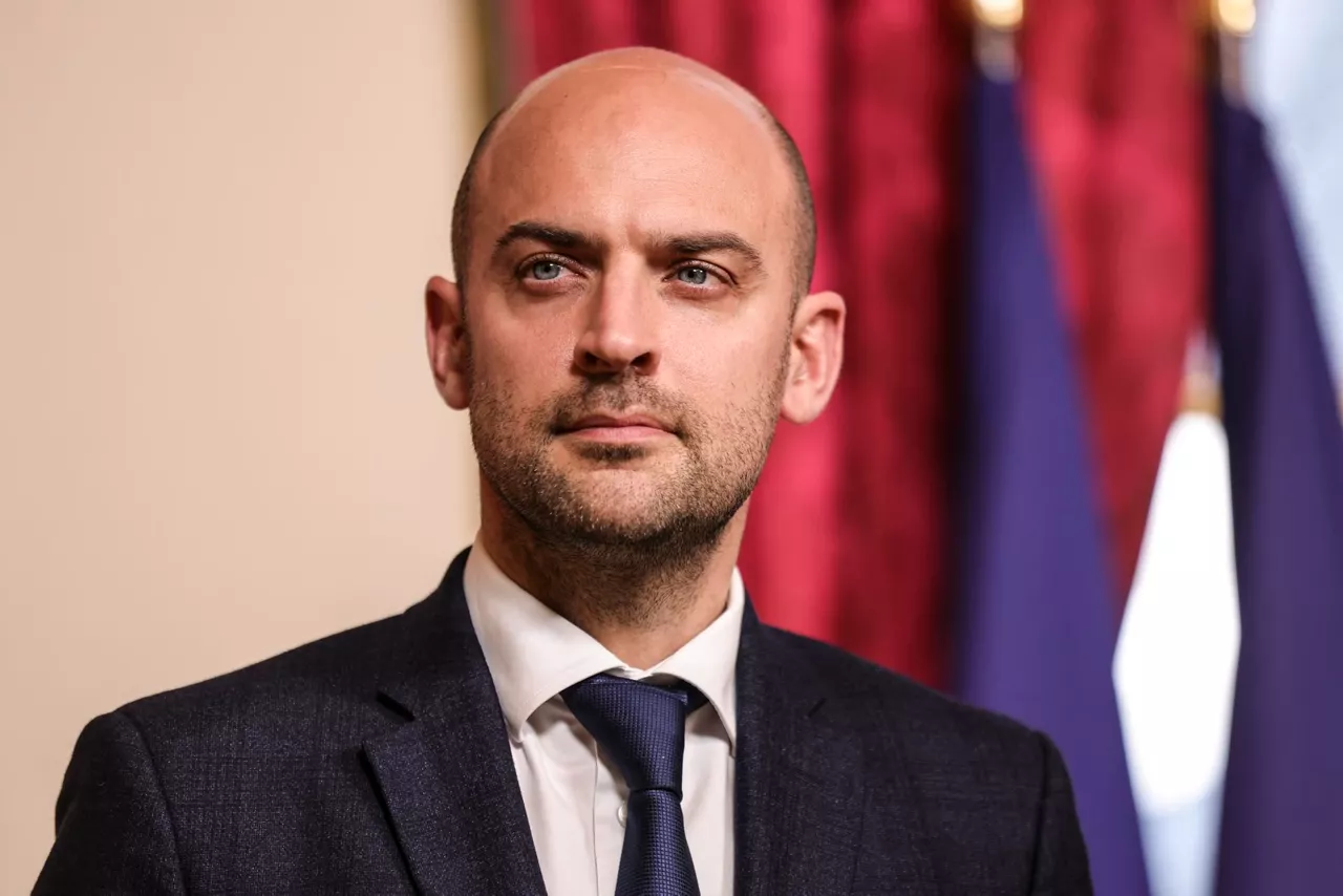 barrot_frantzia_atzerri_ministroa efe