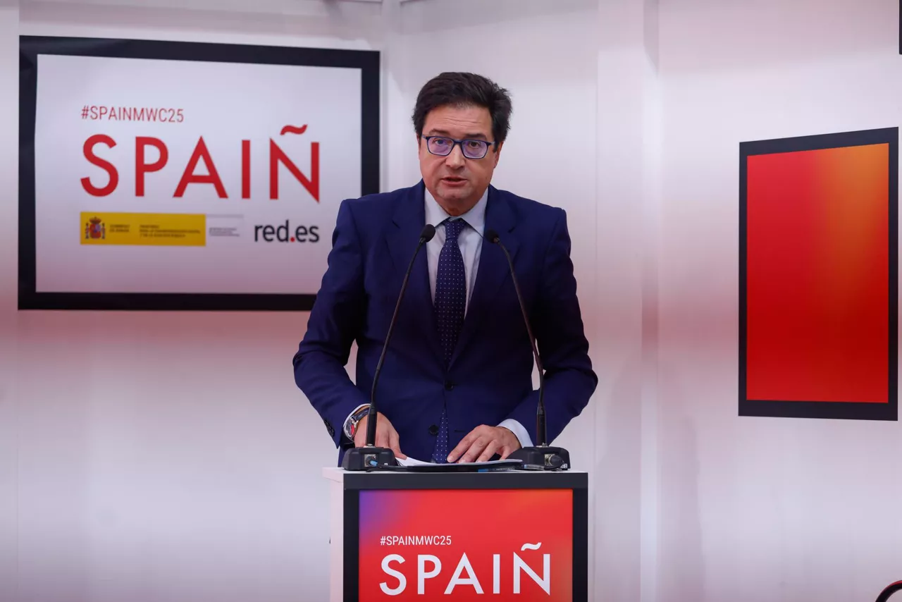 oscar-lopez-ministro-efe