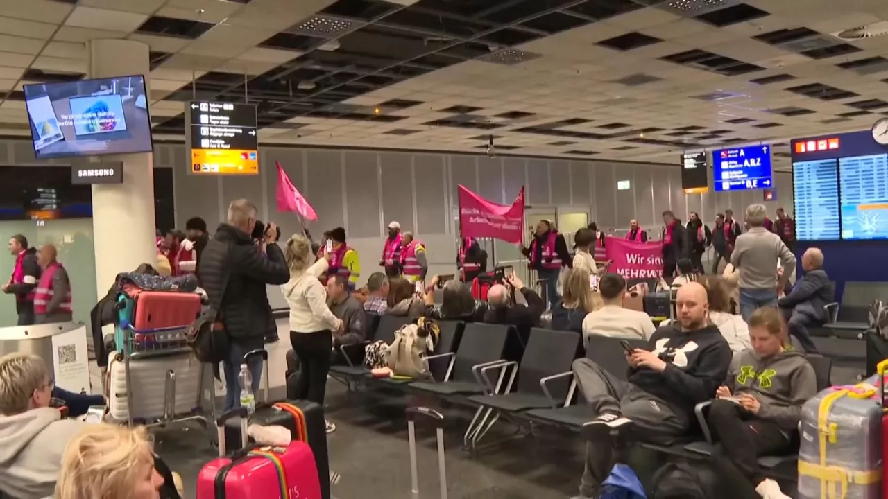 20250310100128_huelga-greba-alemania-aeropuertos_