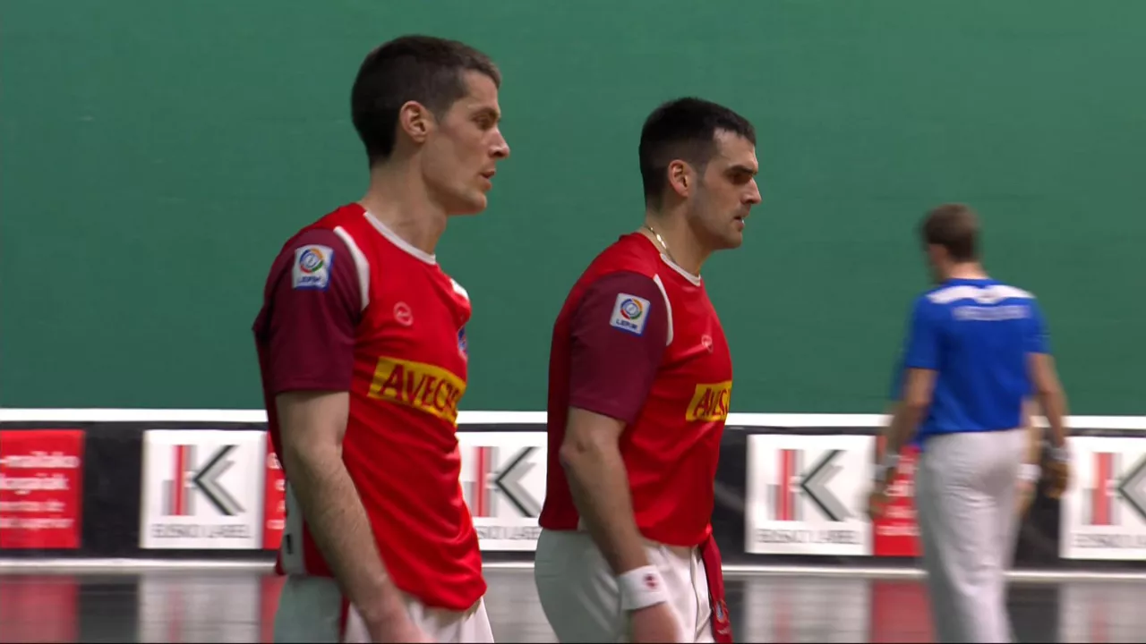 Ezkurdiak eta Rezustak dituzte aukera gehien