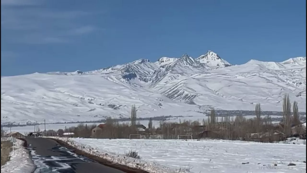 armenia aragats mendia