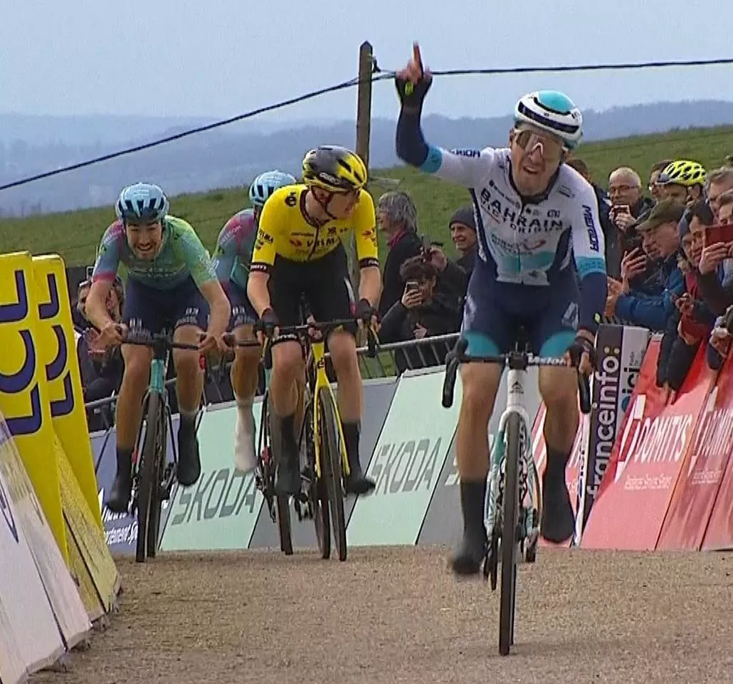 LENNY_MARTINEZ_PARIS_NIZA_5_ETAPA_IRABAZLEA_EITB_MEDIA