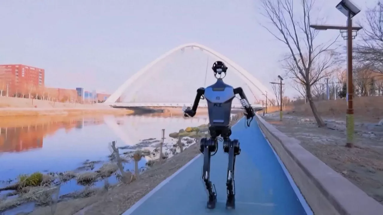 20250316085949_robot_