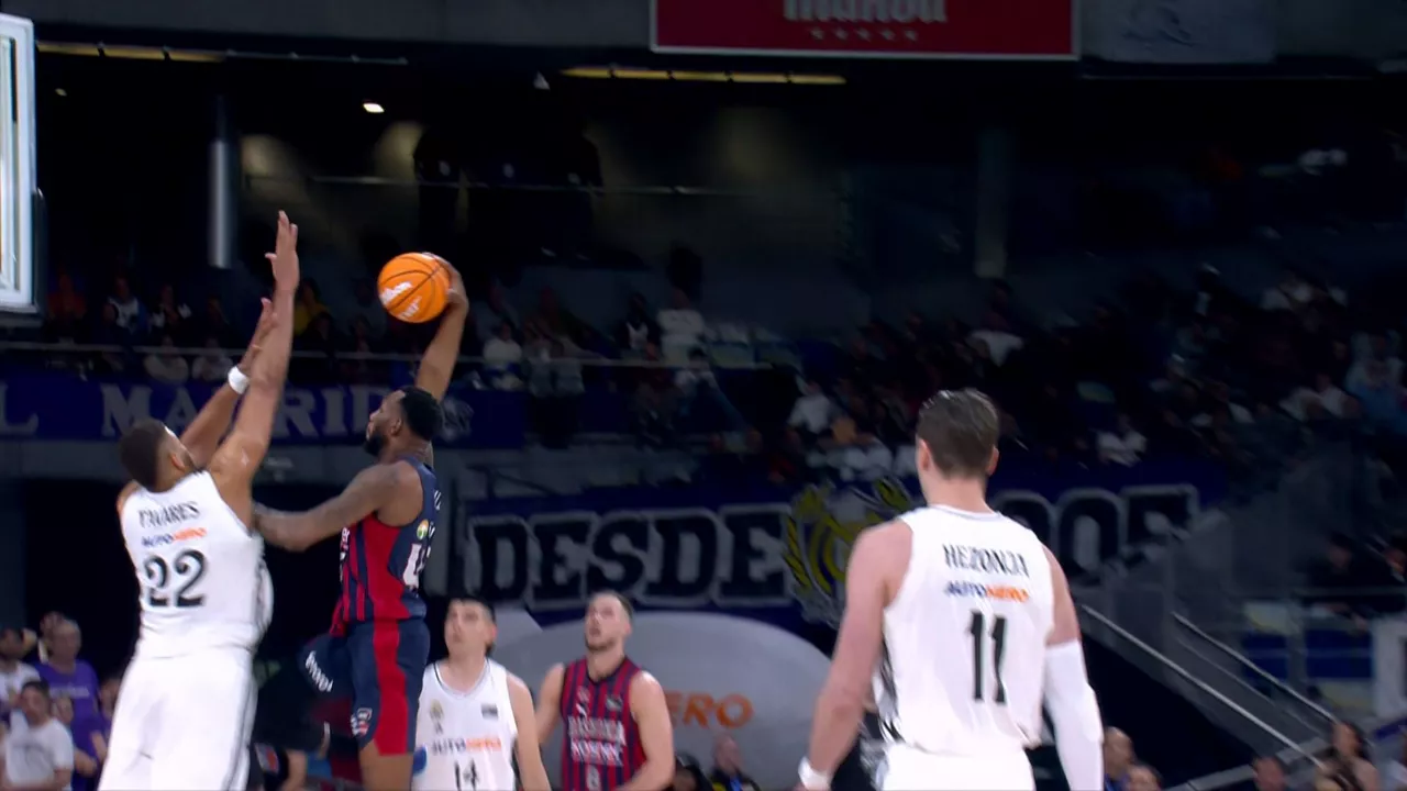 20250317135646_hallrealmadridbaskoniaeitbmedia_