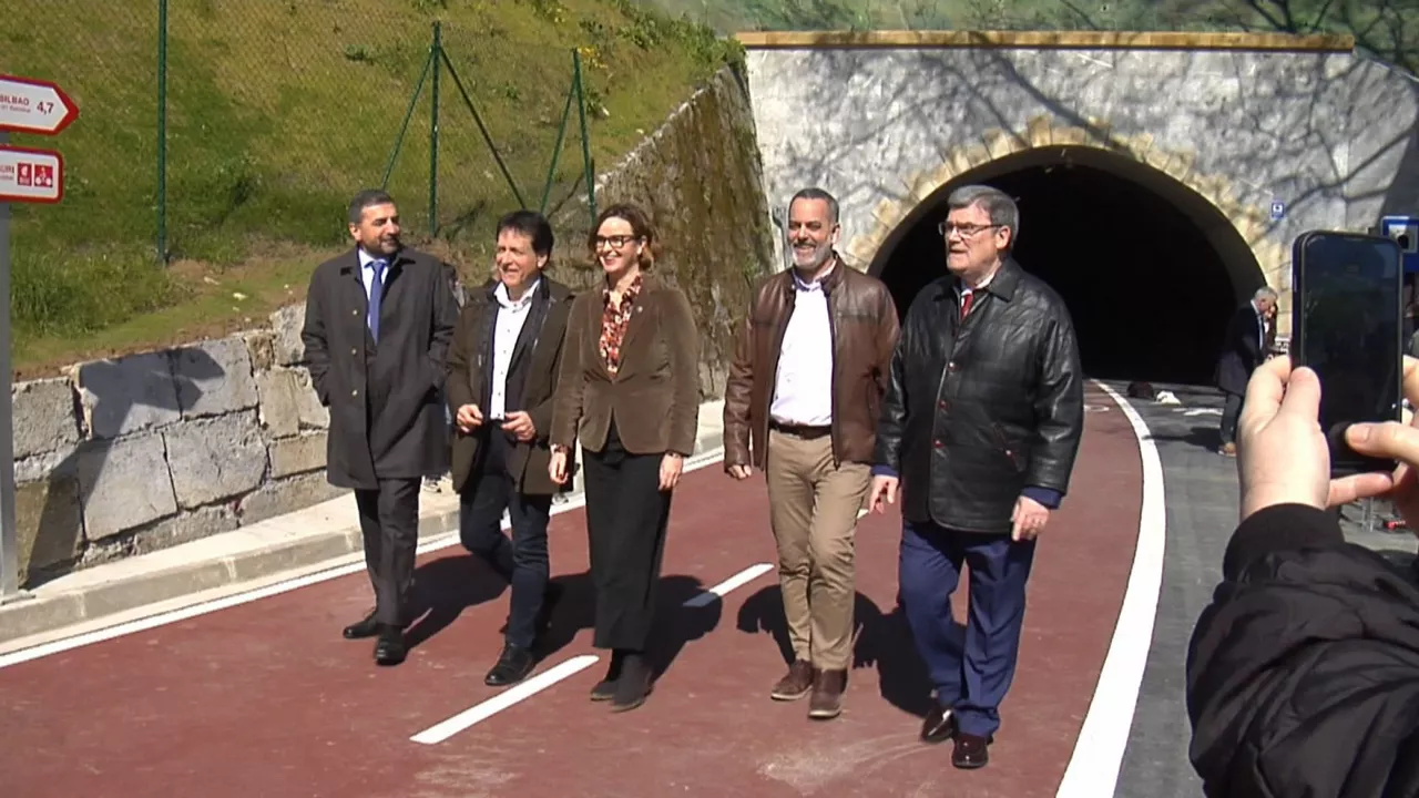 Inaugurazioaren une bat