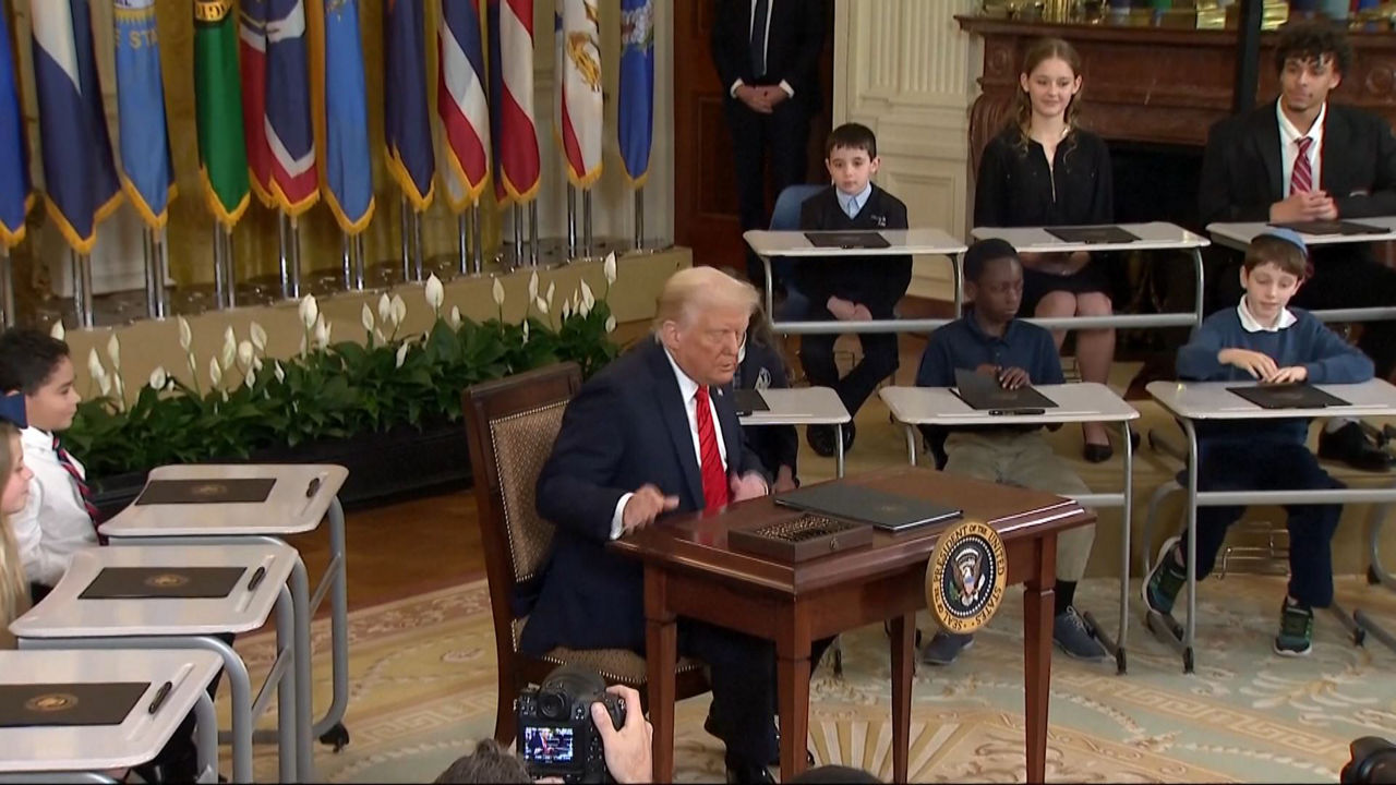 20250321094523_trump_