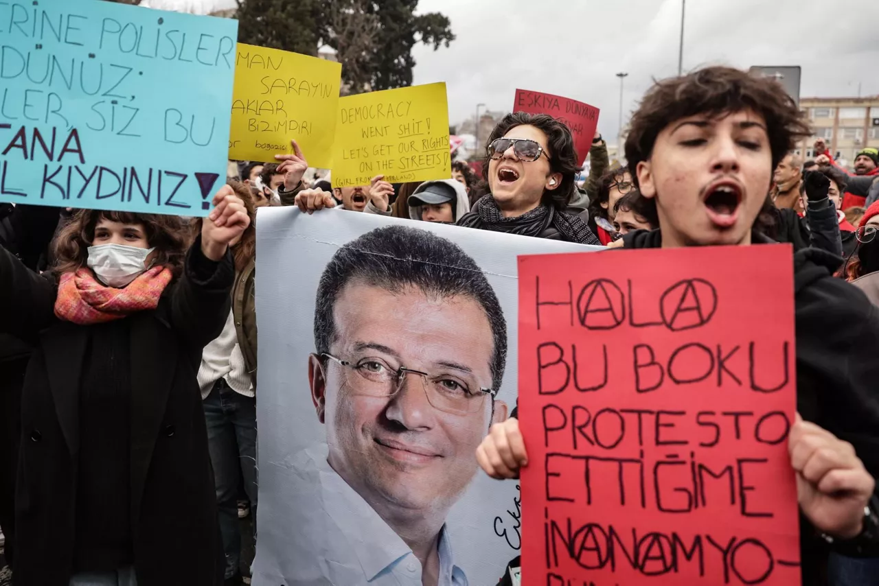 Turkia protestak EFE