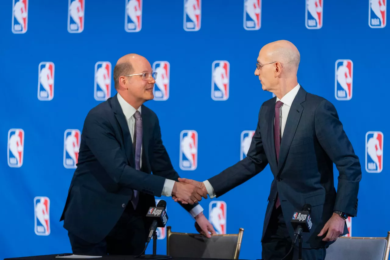 NBA Adam silver eta andreas zagklis