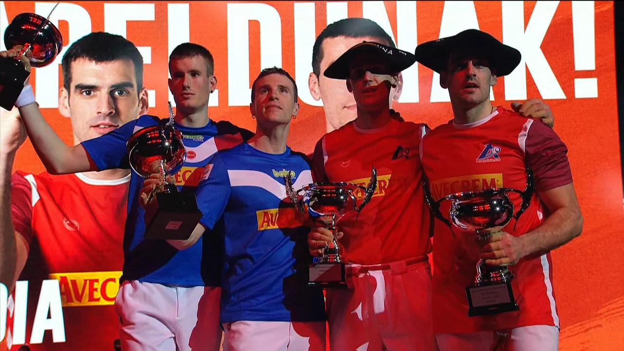 20250330200149_ezkurdia-rezusta-txapelak_