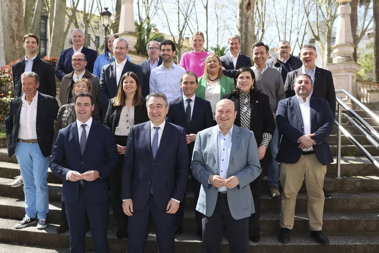ebb foto familia pnv efe