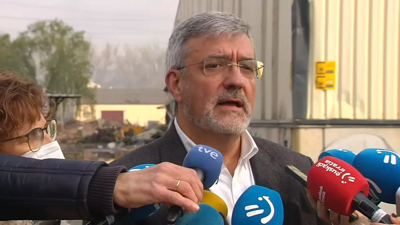 20250402111757_cesar-fernandez-de-landa-concejal-vitoria_
