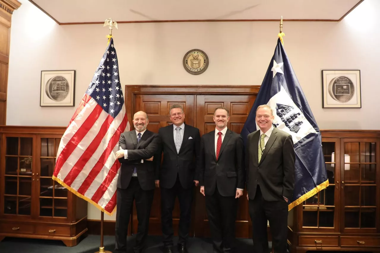 Maros-Sefcovic-Howard-Lutnick-efe